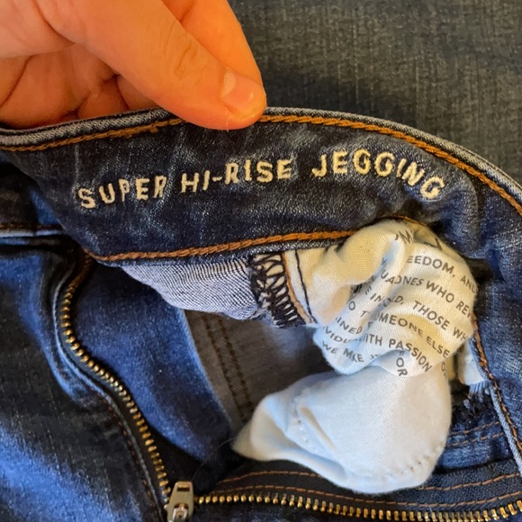 BRAND NEW AE JEANS - Picture 4 of 4